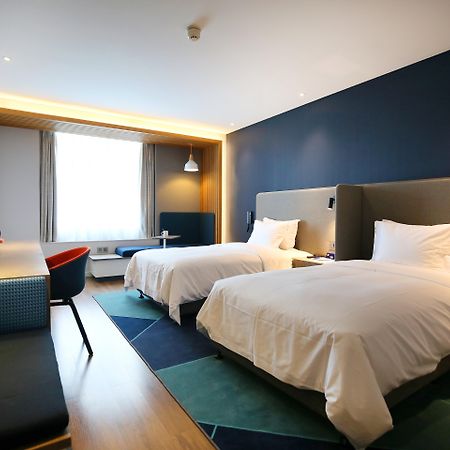 Holiday Inn Express Chengdu North Railway Station By Ihg - Near Panda Base, Near Chunxi Road 외부 사진