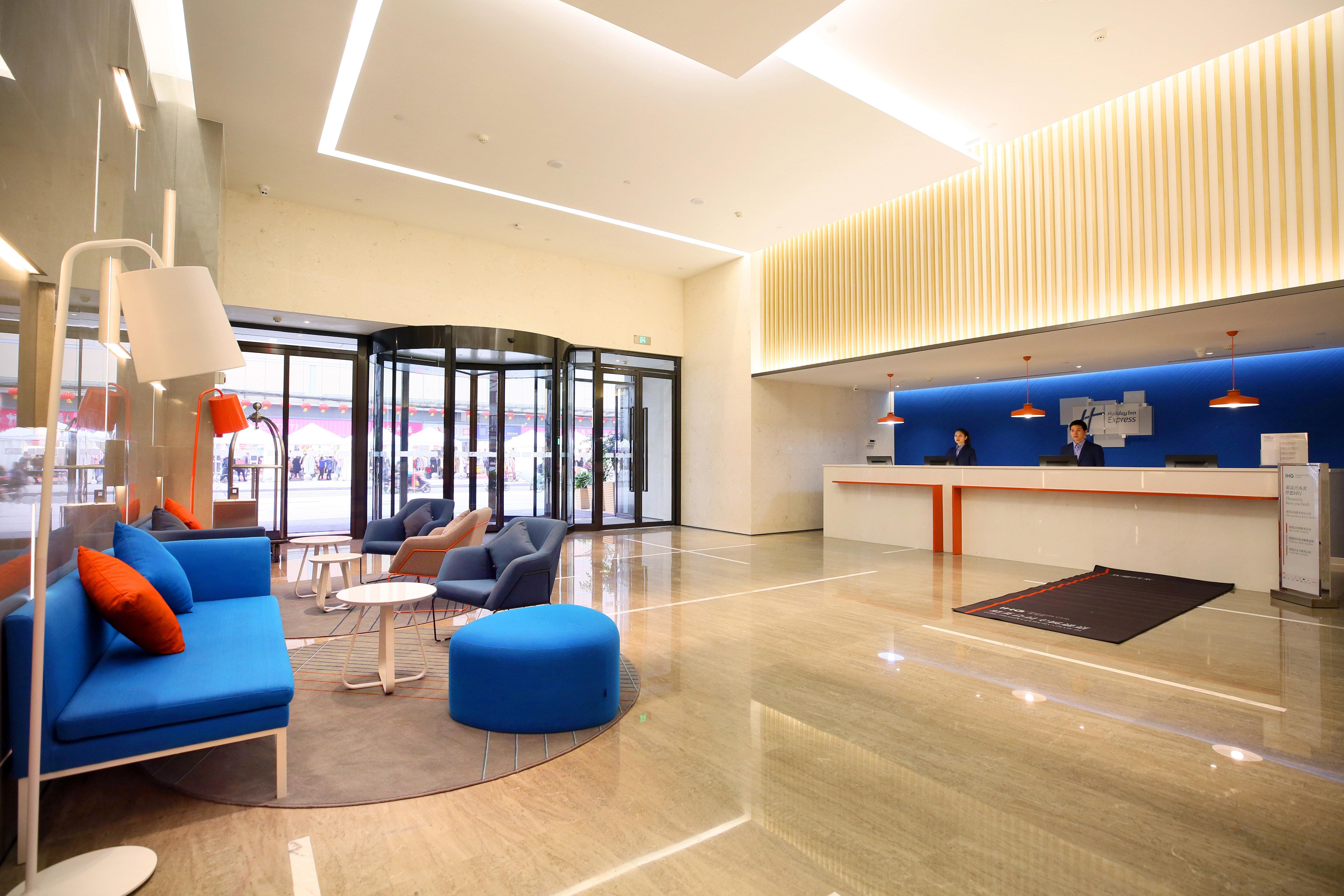 Holiday Inn Express Chengdu North Railway Station By Ihg - Near Panda Base, Near Chunxi Road 외부 사진