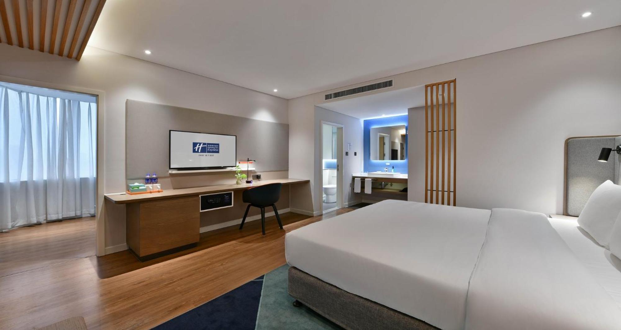 Holiday Inn Express Chengdu North Railway Station By Ihg - Near Panda Base, Near Chunxi Road 외부 사진