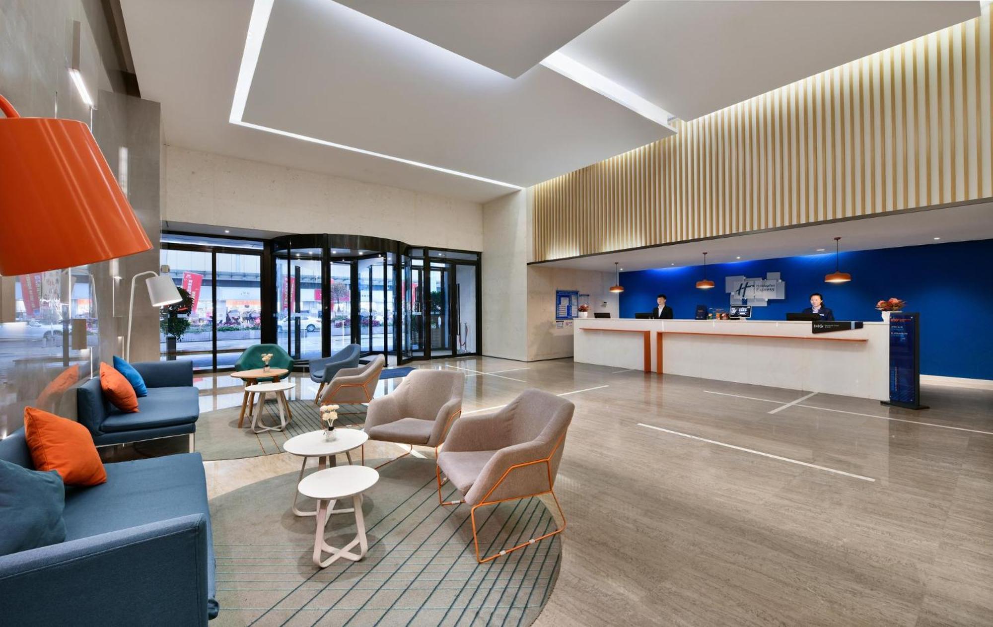Holiday Inn Express Chengdu North Railway Station By Ihg - Near Panda Base, Near Chunxi Road 외부 사진